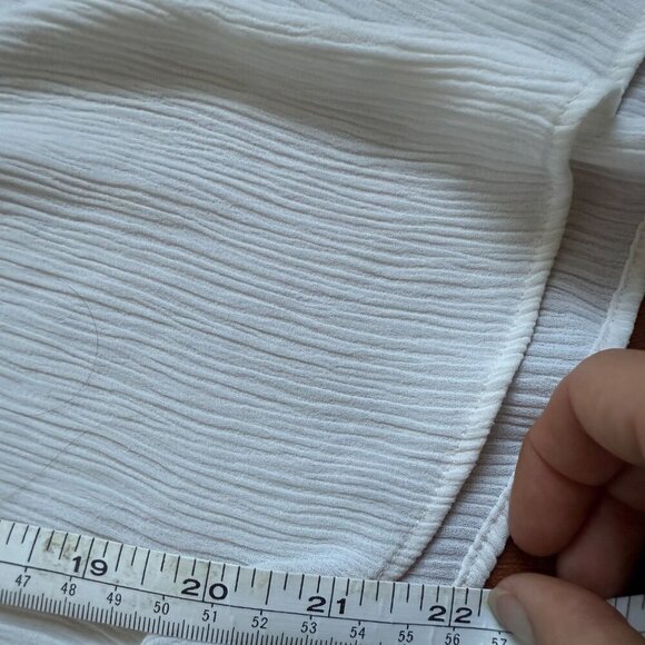 LOFT mock neck long sleeve flowy cream blouse size small - Picture 3 of 6